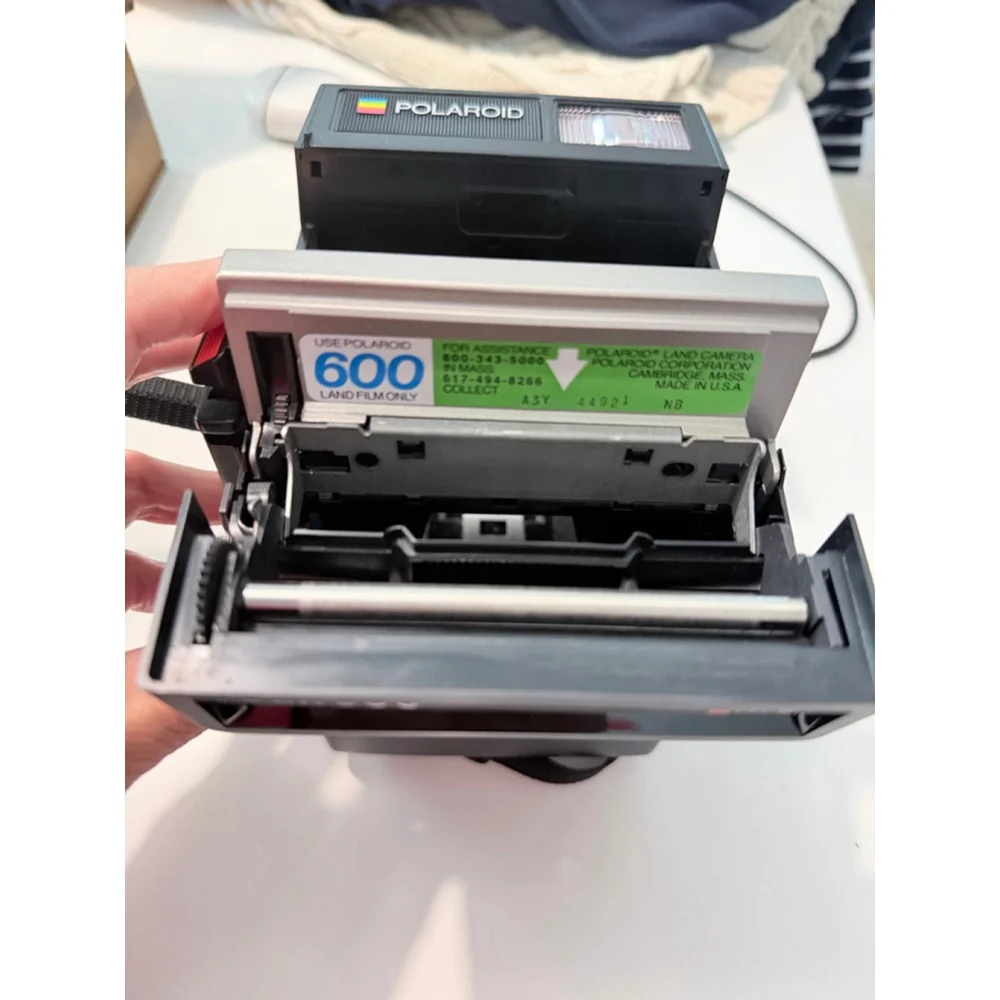 Vintage Polaroid Sun 600 LMS Instant Camera w/ Original Case Untested Retro Film